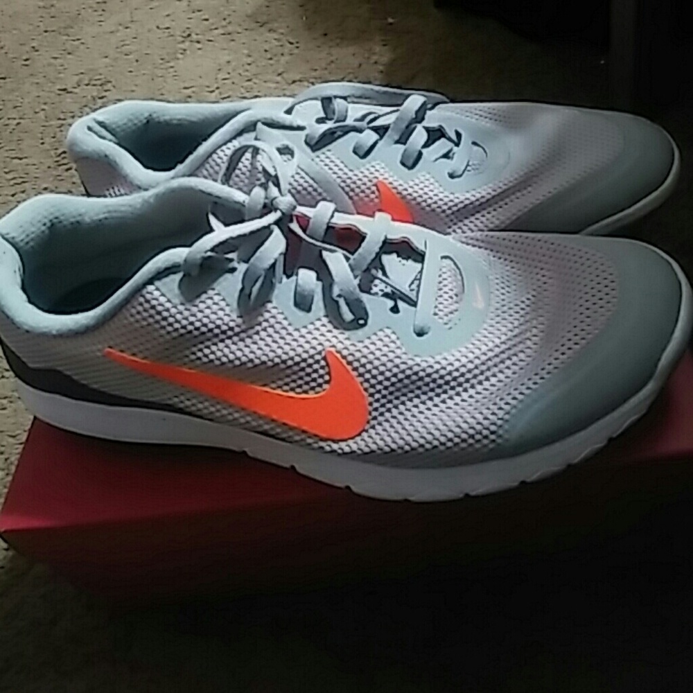 Nike Flex shoes